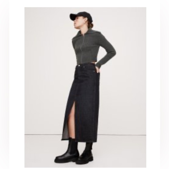 Banana Republic Sweaters - Banana Republic Gray Zip-Up Ribbed Sweater